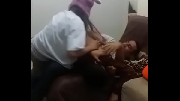 surubinha a gay [ Duration: 00:44 ]