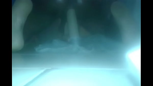 sentada de leve shemale [ Duration: 01:34 ]