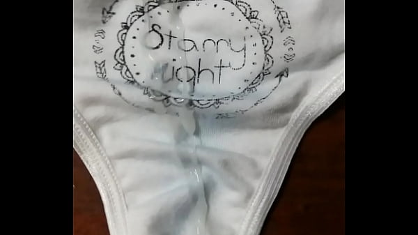 acabando en la tanga de mi novia eyaculando tanga sex movie [ Duration: 00:33 ]