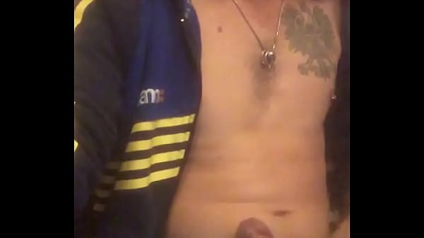 give me hand amateur [ Duration: 00:35 ]