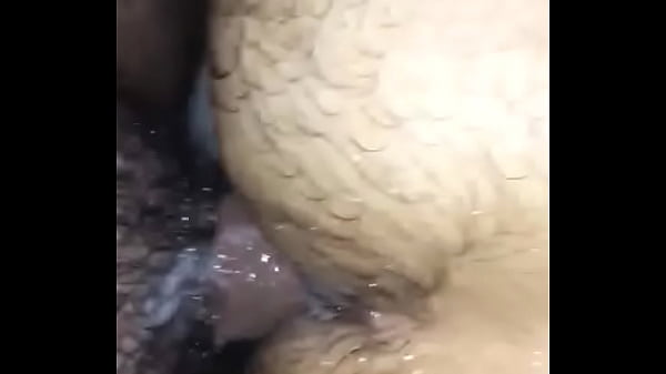 batiendo rico la lechita gay [ Duration: 01:09 ]