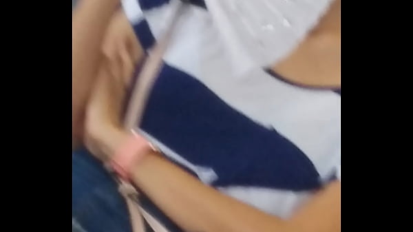 bajo falda en agencia nissan sex movie [ Duration: 00:24 ]