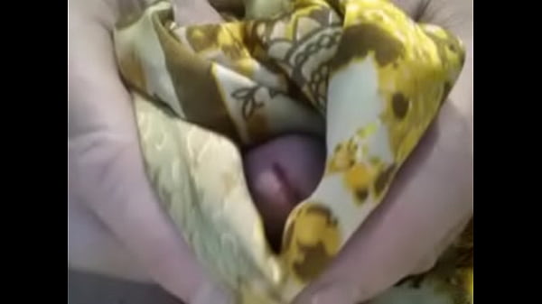 scarf handjob sex movie [ Duration: 00:25 ]