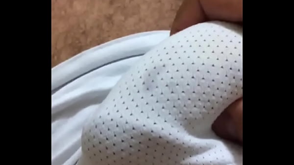 acordando o cacete gay [ Duration: 00:39 ]