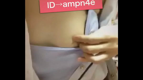 貧乳 ギャル 見せ合い 希望 乳首 勃起 XNXX video