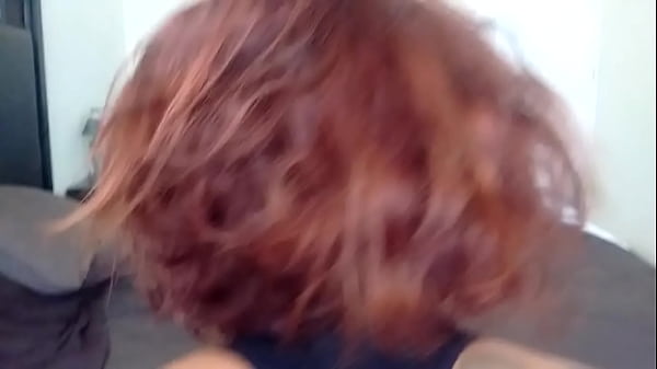 mi esposa dando sentones amateur [ Duration: 00:41 ]