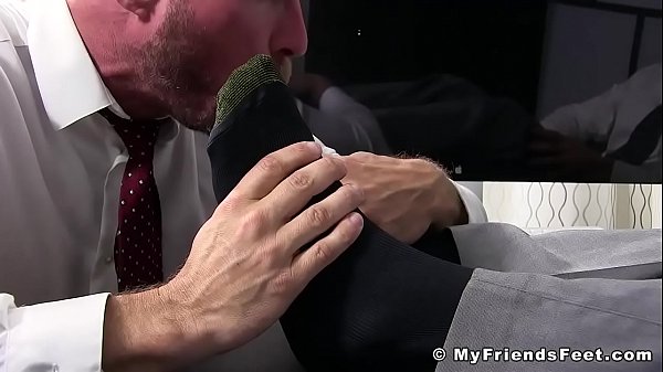 handsome businessman feet worshiped by his new partner gay [ Duration: 05:00 ]