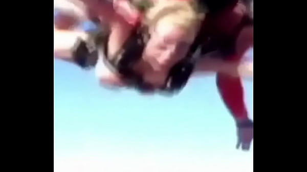 flying fish gay [ Duration: 00:24 ]