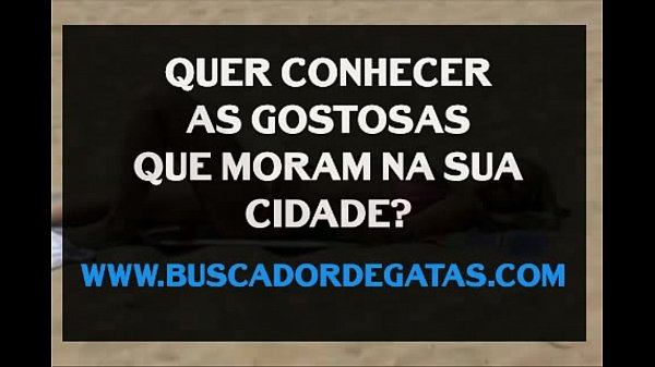 Amber socando consolo na Bucetinha