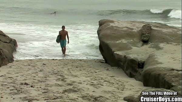 buff body hunk boy jacks the fuck off gay [ Duration: 08:03 ]