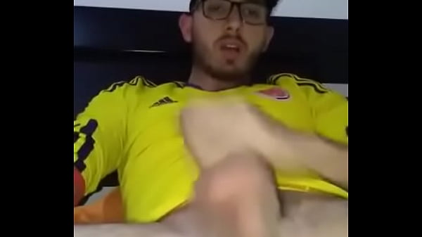 vergon colombiano un tal vergon gay [ Duration: 00:30 ]