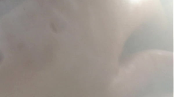 hermosa colombiana real bukkake [ Duration: 00:29 ]