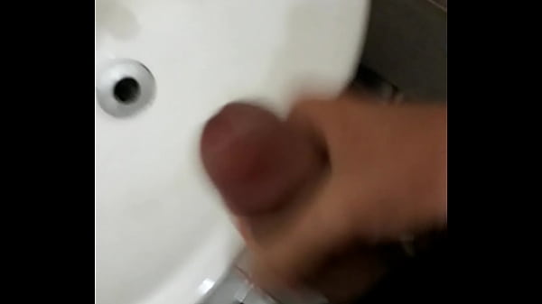 novinho gabriel da rola grossa gozando muito cumshot [ Duration: 01:03 ]