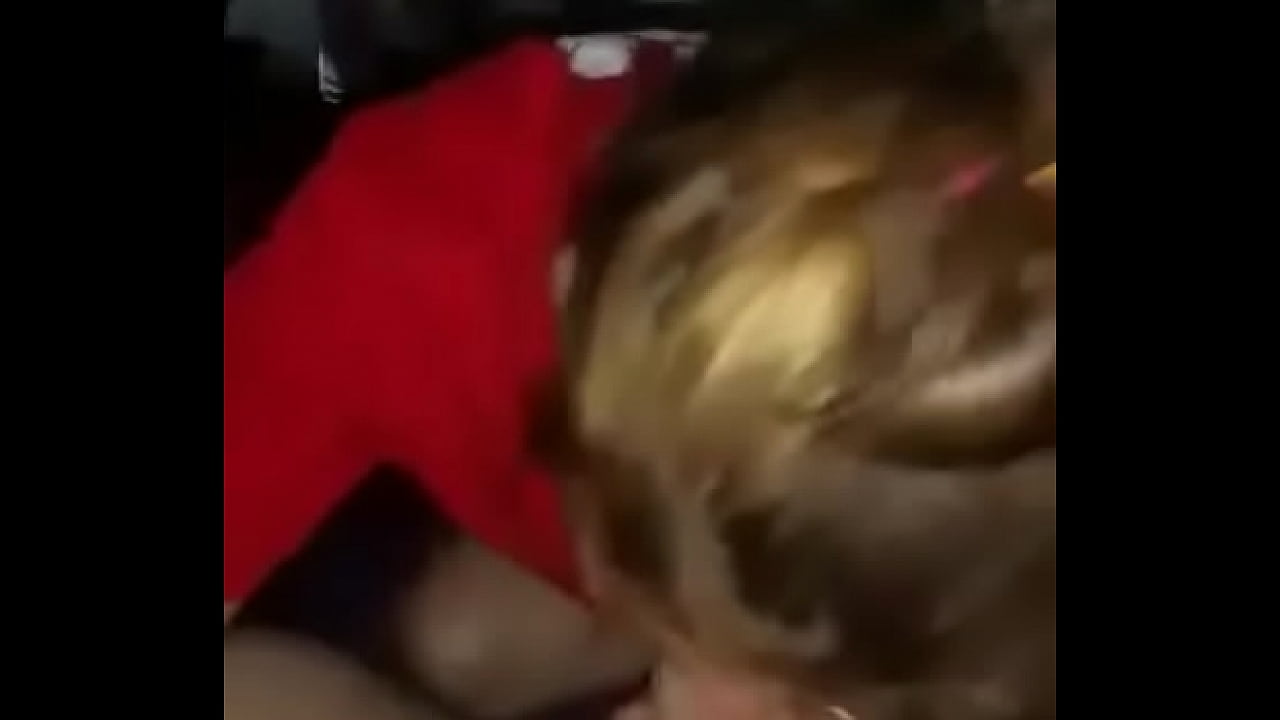 Blowjob from step-cousin - XVIDEOS.COM