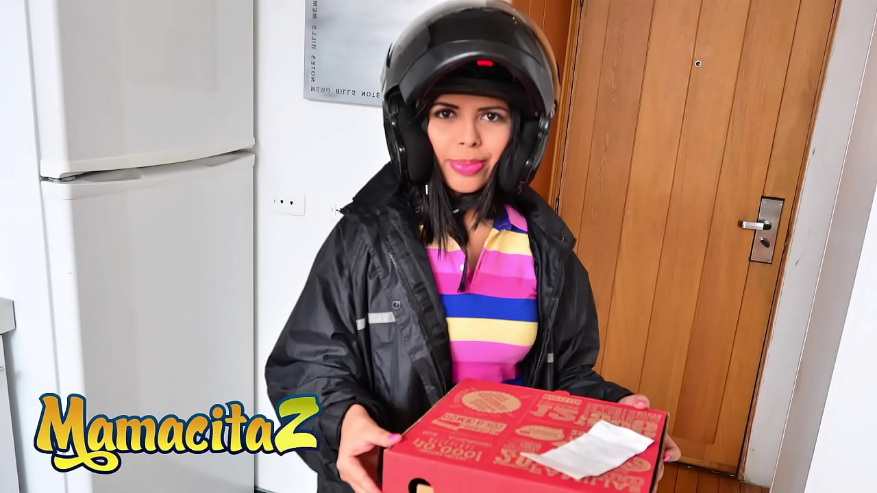 MAMACITAZ - (Lucero Perez & Charles Gomez) Latina Pizza Girl Gets Cock From  A Customer - XVIDEOS.COM