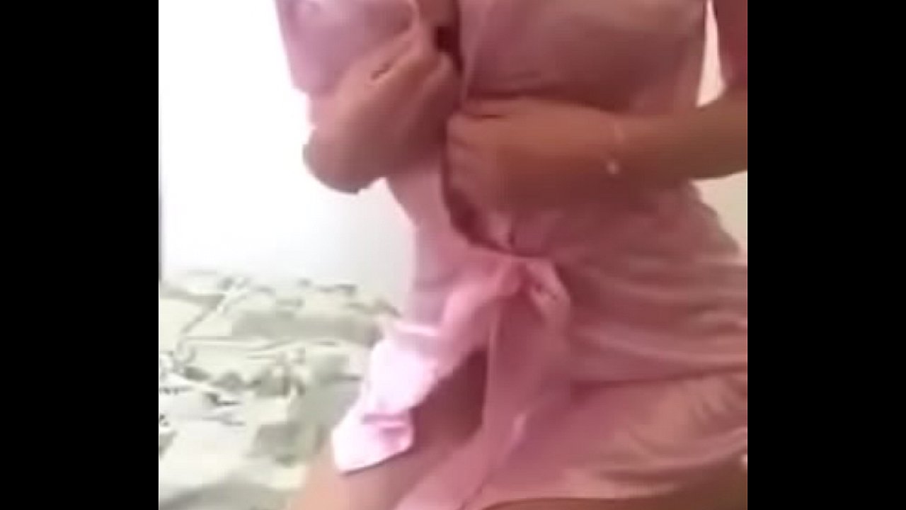 Chinese cam girl pink satin gown tease - XVIDEOS.COM