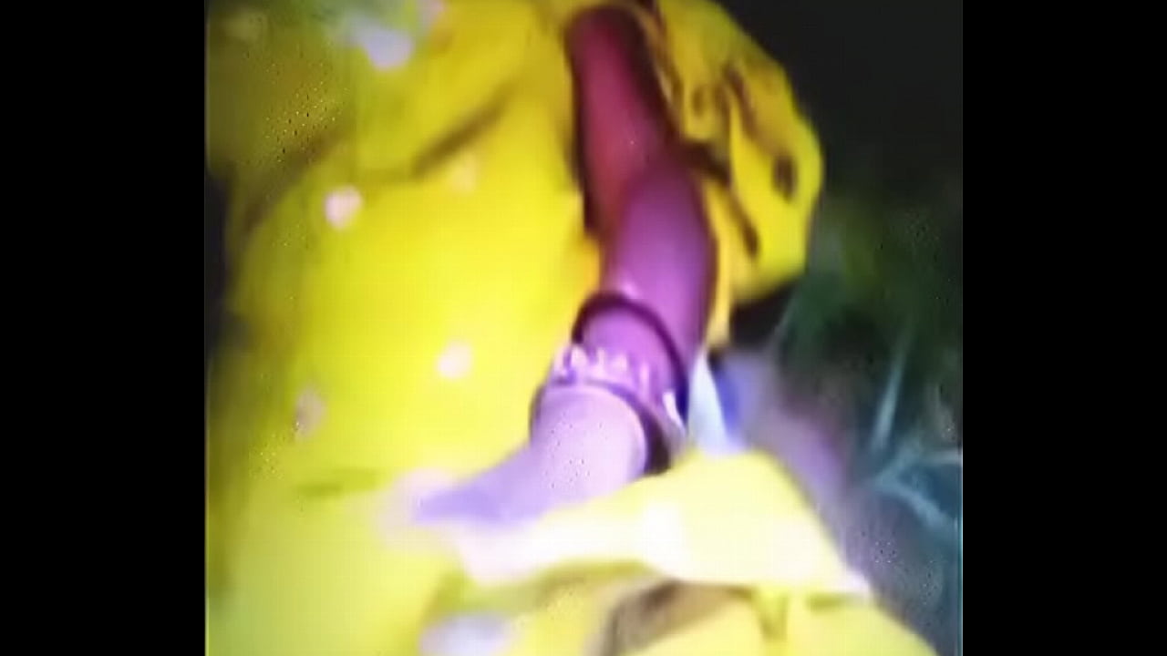 2013 New Punjabi Bhabhi Show Outdoor - XVIDEOS.COM