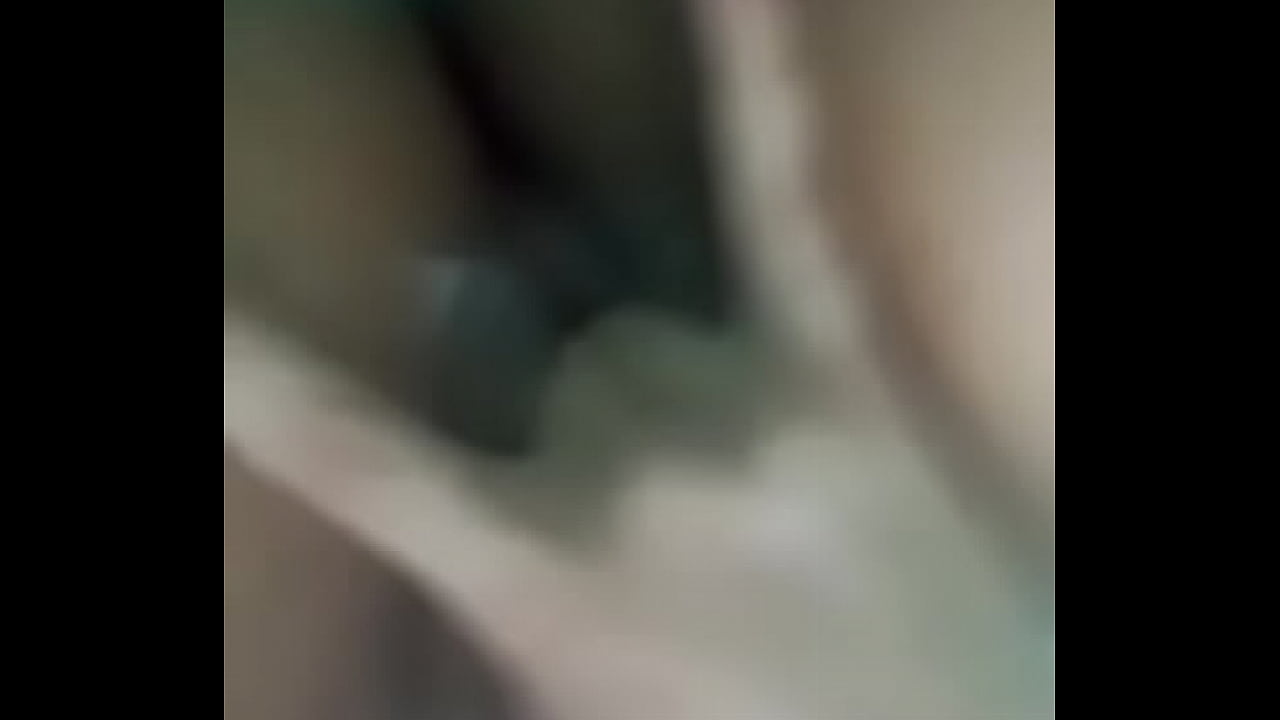 Mi sobrina otra vez sólita en el baño - XVIDEOS.COM