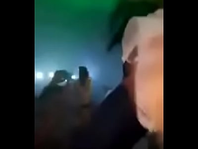 Fiesta en la discoteca parte 1