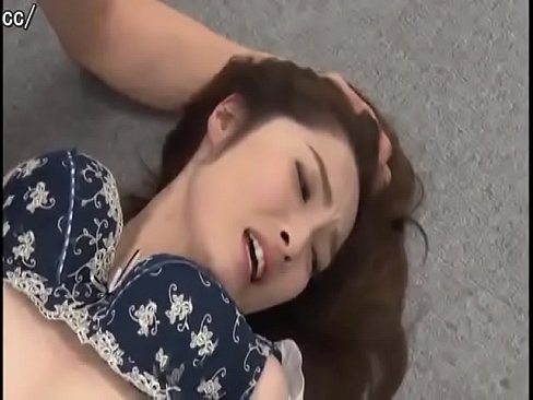XVIDEO 本庄優花 パイパンOLが社内で中出しセックス(本庄優花)