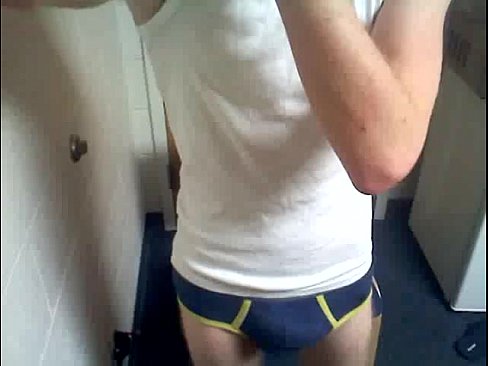 Rubios finlandeses se pajean porno gay rubios finlandeses se pajean porno gay